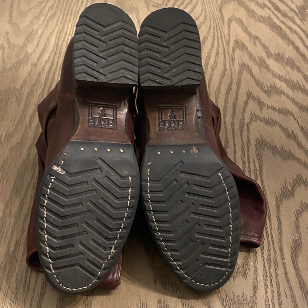 Frye Veronica Dark Brown Leather Boots Sz. 9.5 - Picture 10 of 17